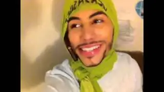 Arab moms be on the phone like
