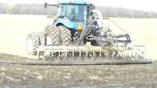 Spreading Manure With Aerway Drag line System