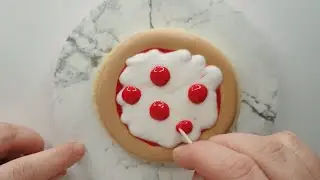 How to make PIZZA COOKIES with royal icing | tutorial