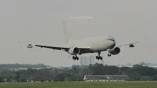 21/11/2025 Kuala Lumpur - Subang Airport (SZB/WMSA)