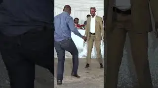 Guests display funny dance steps #youtube #wedding #nigerianwedding #shorts