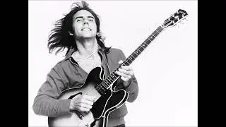 Larry Carlton Live at Seibu Gekijyo, Shibuya, Tokyo, Japan - 1977 (audio only)