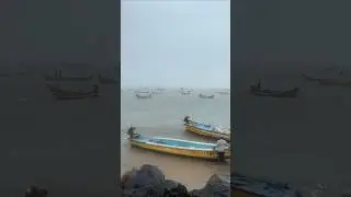 High Tide Waves Hit Kakinada Beach As Cyclone Montha Nears Landfall | Cyclone Update