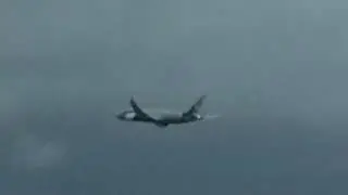 Jetstar 787 taking off
