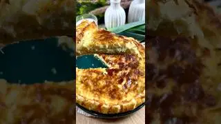 🥧 Super Creamy Leek Puff Pastry Pie