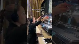 Coffee shop or underground rave? You decide. 📹 by: @bennybenassi [IG] #coffeeshopmusic #rave #techno