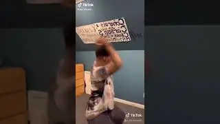 The Carson Shearer dance but it&rsquo;s the Apollo Justice pursuit theme
