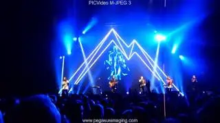 Hillsong United in Stuttgart 2014 - Welcome Zion