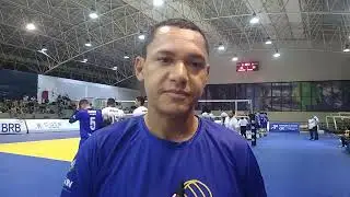Entrevista do.  t&eacute;cnico.    do.  Rio.   verde.    v&ocirc;lei.   MC.  vici. campe&atilde;o.  L. g.    C