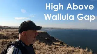 HIKING / High Above WALLULA GAP