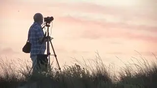 People Observe Total Lunar Eclipse in Spain