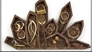 25 Beautiful Wooden Jewelry Holders