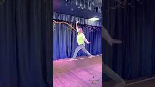 Слеклайн йога - це відчуття динамічного балансу / Slackline yoga is a feeling of dynamic balance.