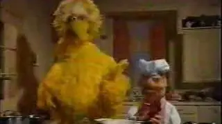 Swedish Chef making Christmas dinner (with Big Bird)