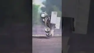 305 sprint car flip #dirttrackracing #crash #dirtking #automobile #motorsport #racing
