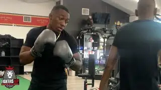 Kameron Spencer smashing mitts ahead of FightersRep 12