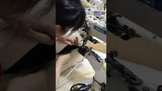 The Art of Zipper Stitching in Bag Manufacturing #bagfactory #sewing #craft #diy #stitch #bag #china