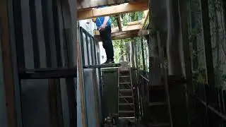 shed in the sky lift