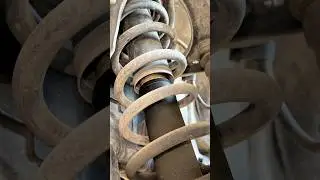 Suspension System Repair -Lexus 570-#lexus #shortsvideo #mechanic #automobile #toyota #diy #