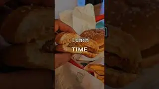Food Groups 🍔🍟🍹 | Food Vlog | #shorts #shortsfeed #food #burger #foodie #viral #trending #ytshorts
