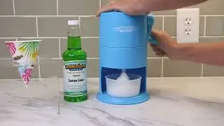 Hawaiian Shaved Ice&reg; Mini Snow Cone Machine