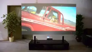 Ultrashort rear projection foil