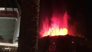 Old Mirage volcano show in Las Vegas 