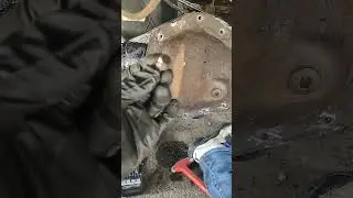 rusted rear differential