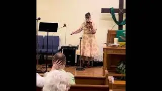 Beth Kratochvil&rsquo;s beautiful version of &ldquo;In the Garden.&rdquo; ❤️ #fiddletunes