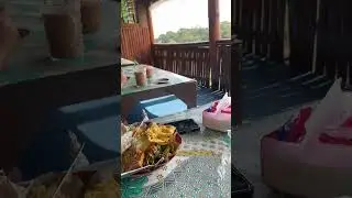 Недорогие закусочные с роскошным видом в Кангаре - Бату