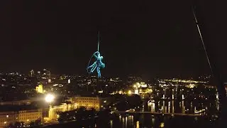 Aerial Cyrwheel & hoop in the dance of time...