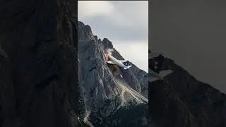 Plane Crash into Mountain | Hyper-Realistic AI-Generated  #aigenerated #dailyai #hyperrealistic