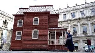 Cornelia Parker - Transitional Object (PsychoBarn) - Royal Academy -  London - October 2018