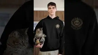 Oversized Hoodie: Golden Legacy