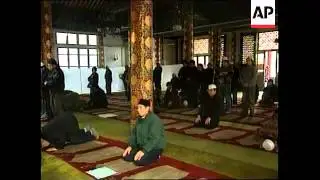CHINA: BEIJING: MUSLIM COMMUNITY & RAMADAN