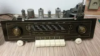 Oprava elektronkového rádia Tesla 522A 