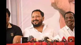 Star Director & Producer Dr R Chandru @ His Birthday Adressing Media