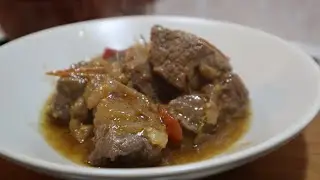 Spezzatino di scottona, cotto in tegame in coccio , tenerissimo e dai sapori della tradizione