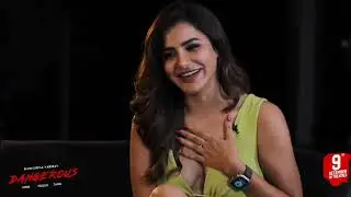 Actress's beautiful feet get kissed by a lucky fellow #romantic #anklet #seduction