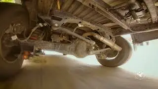 ดู Watt's Link ของ Ford Ranger Raptor และ Ford Everest