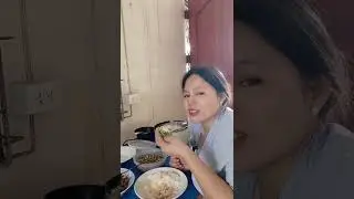 กระเพราเครื่องในไก่ น้ำพริกปลาทู