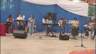 Presentación Musical 2 en Acto de Inicio de Aniversario E.M.T