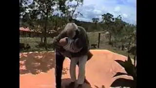 Jiu-jitsu: Mestres Armando Wriedt e Dom Ivan, com Amilka e Jácomo Queiróz. 28nov03. 01
