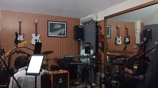 In your Eyes (rehearsal video)