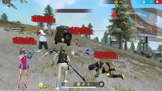 SOLO VS SQUAD GAMEPALAY | MIND-BLOWING GAME PLAY IN CLOCK TOWER | GARENA FREE FIRE 🔥