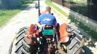 IMT 558 transport granja