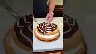 Does contis in the Bronx make the best Boston cream pie in NY? #foodie #italianfood