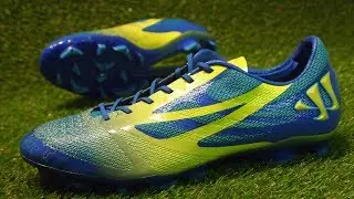 Warrior Superheat - Unboxing, Hands-on & First Impressions | Footy-Boots.com
