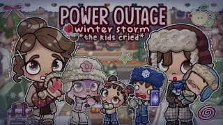 WE HAD A WINTER STORM *POWER OUTAGE*🌧️🪵🍎 || *VOICED🔊* || AVATAR WORLD