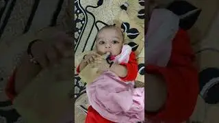 newborn 3 month baby drinking milk by himself with feeder 🍼🍼🍼 #shorts #youtubeshorts #ytshorts